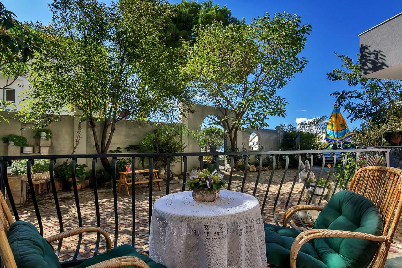 Apartmani Maja Makarska Esterno foto